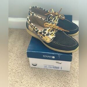 Sperry “Bluefish” Black shimmer loafer